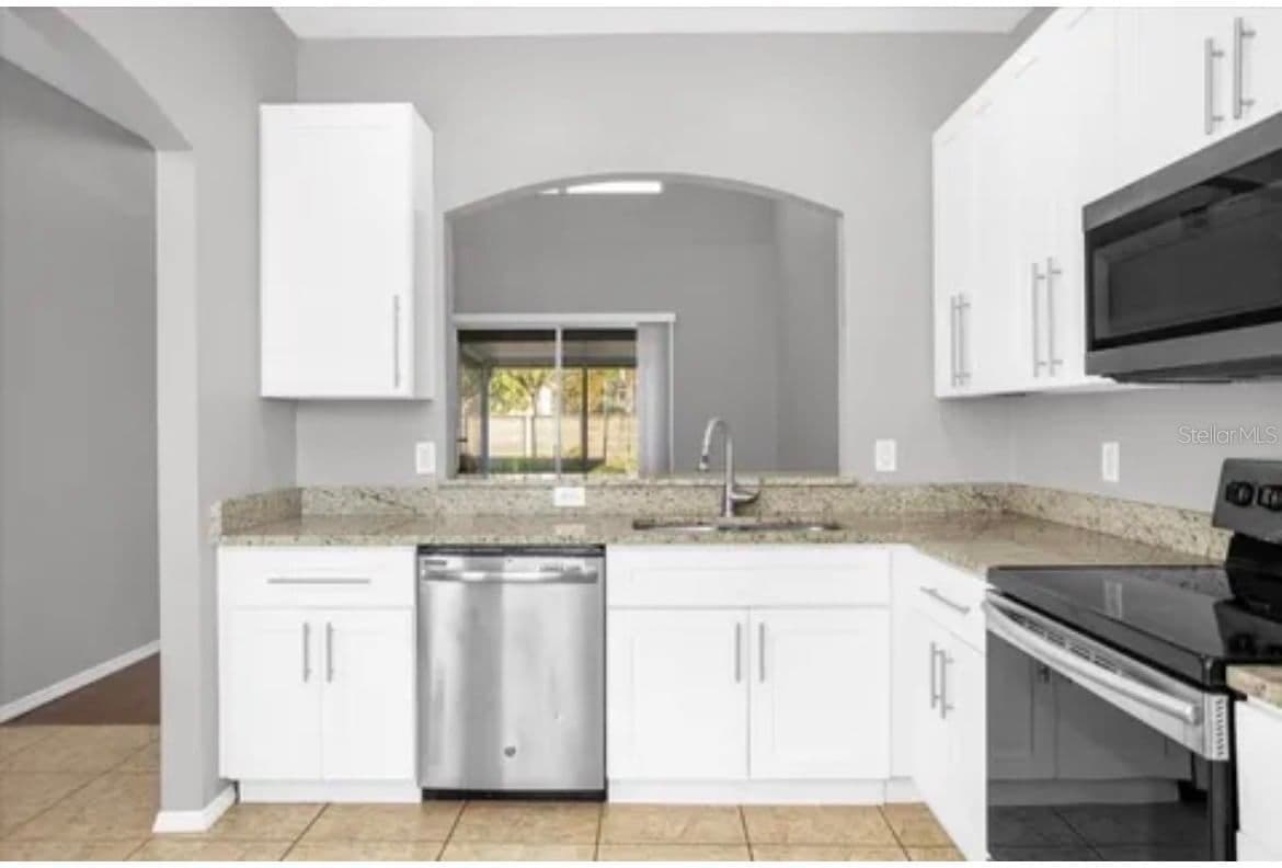 13180 SUMMERTON