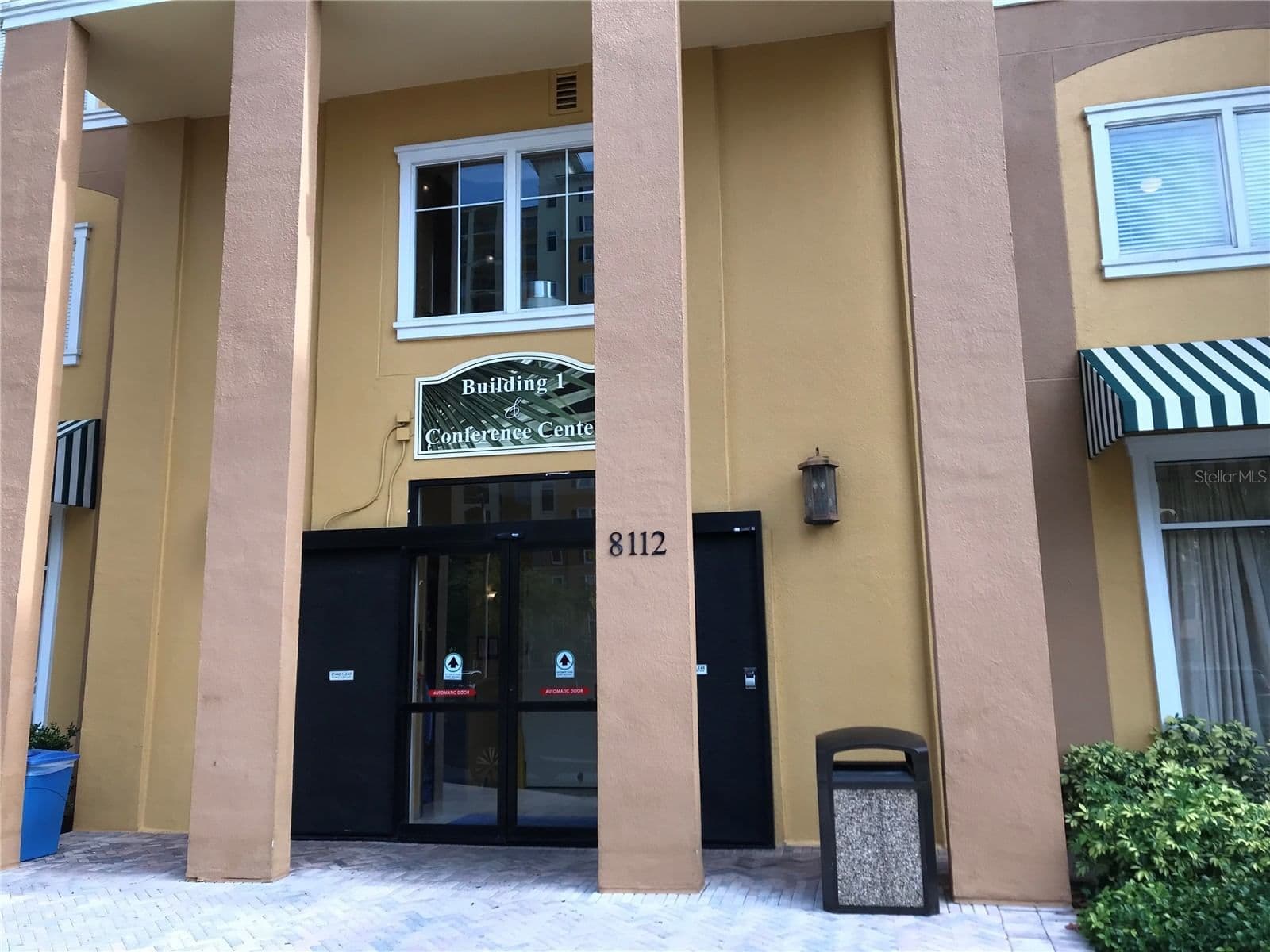 8112 POINCIANA