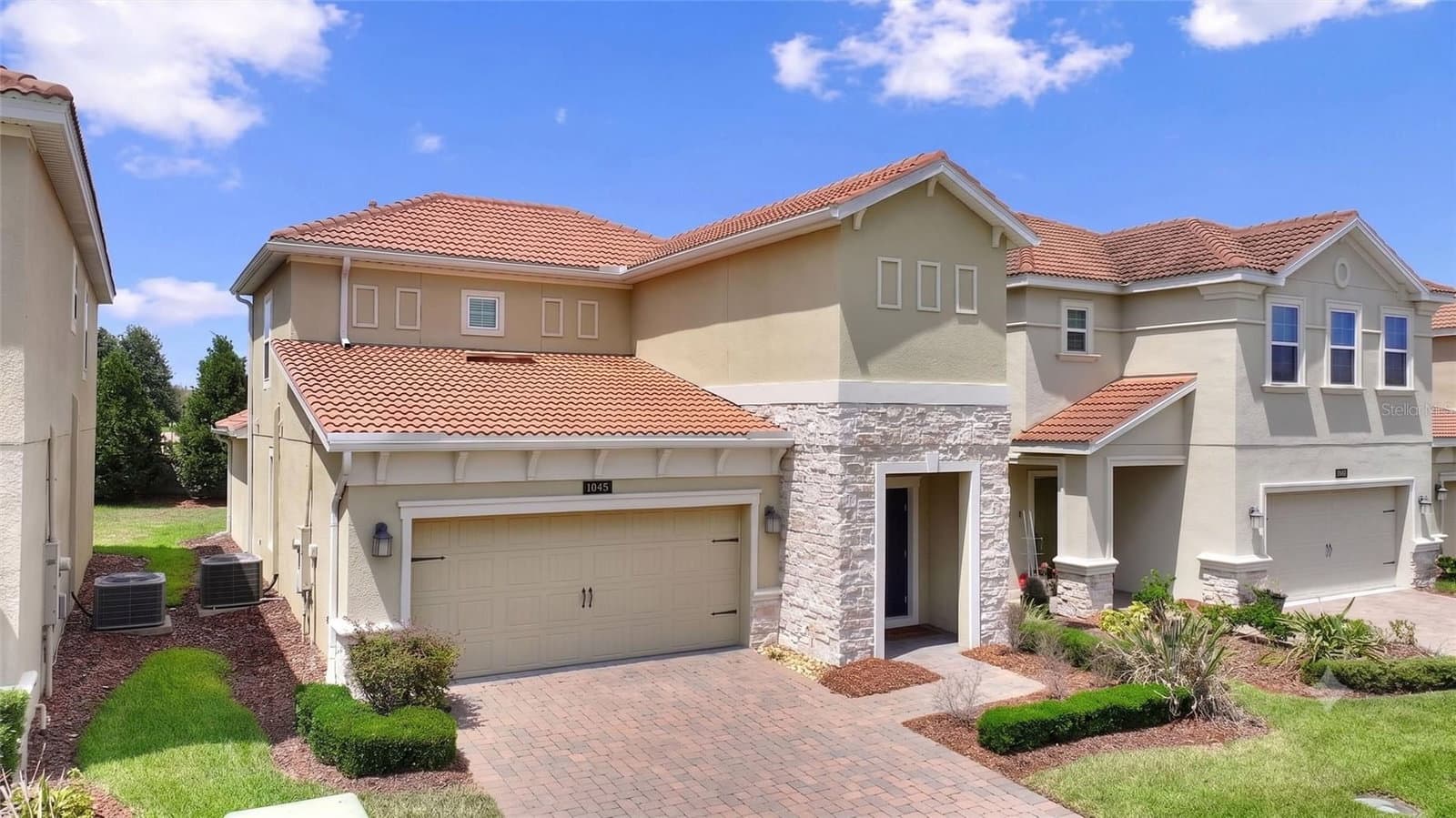 1045 BLACKWOLF RUN RD