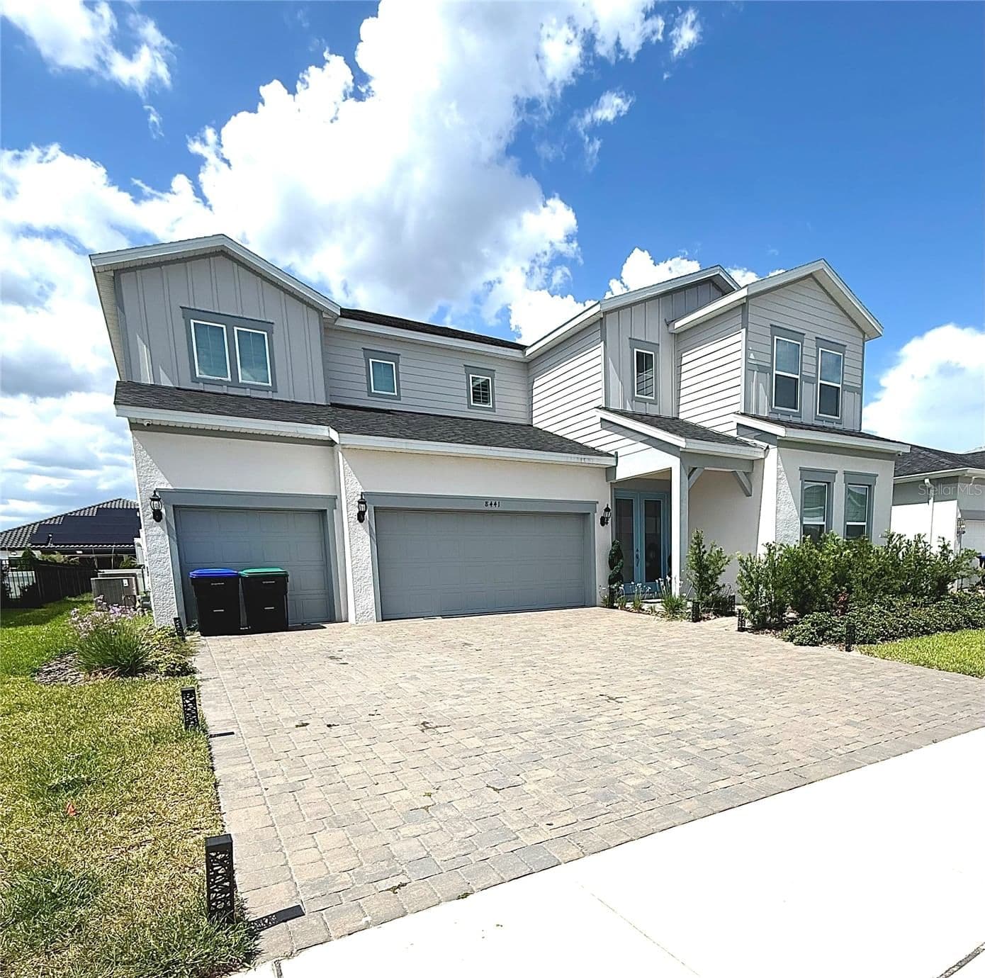 8441 PARK CLIFF