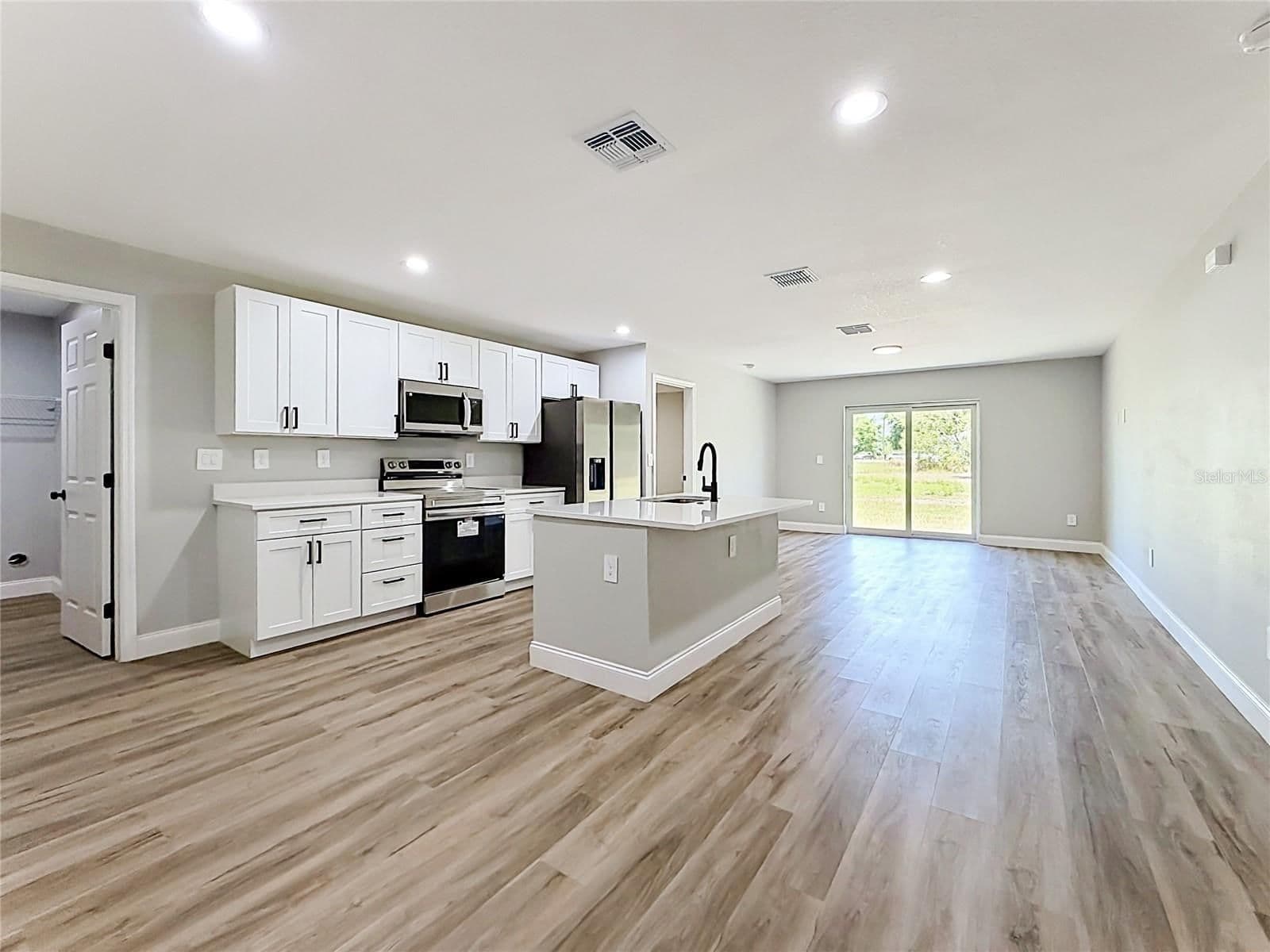 44 DOGWOOD DRIVE