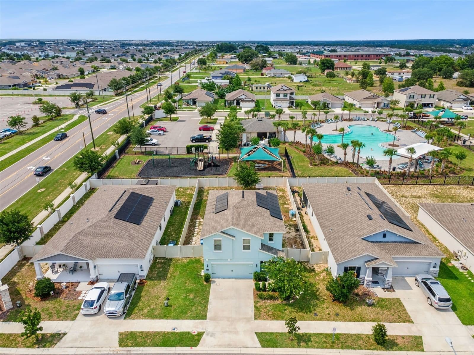 310 CITRUS POINTE