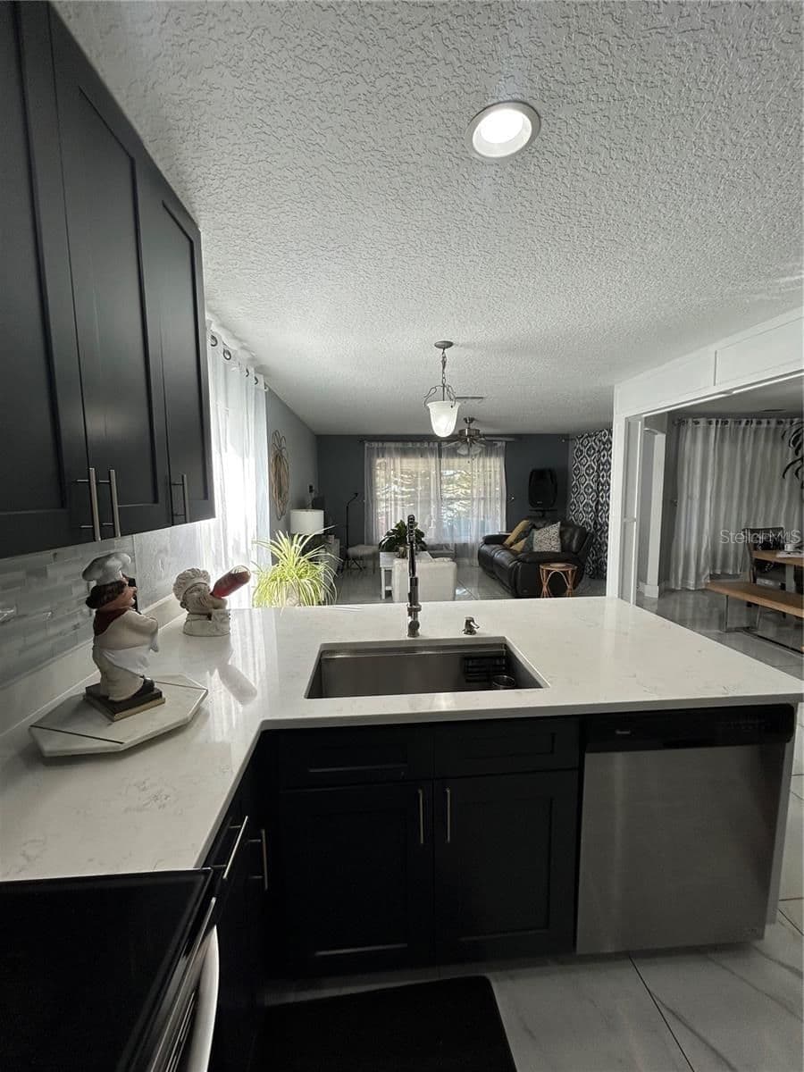 Photo 5 of 1906 SHERBOURNE