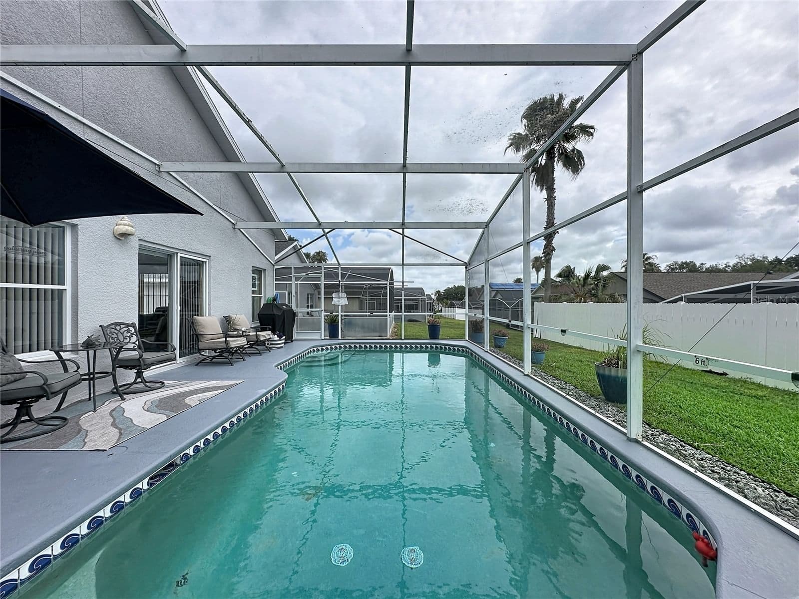 208 CASTLEMAIN