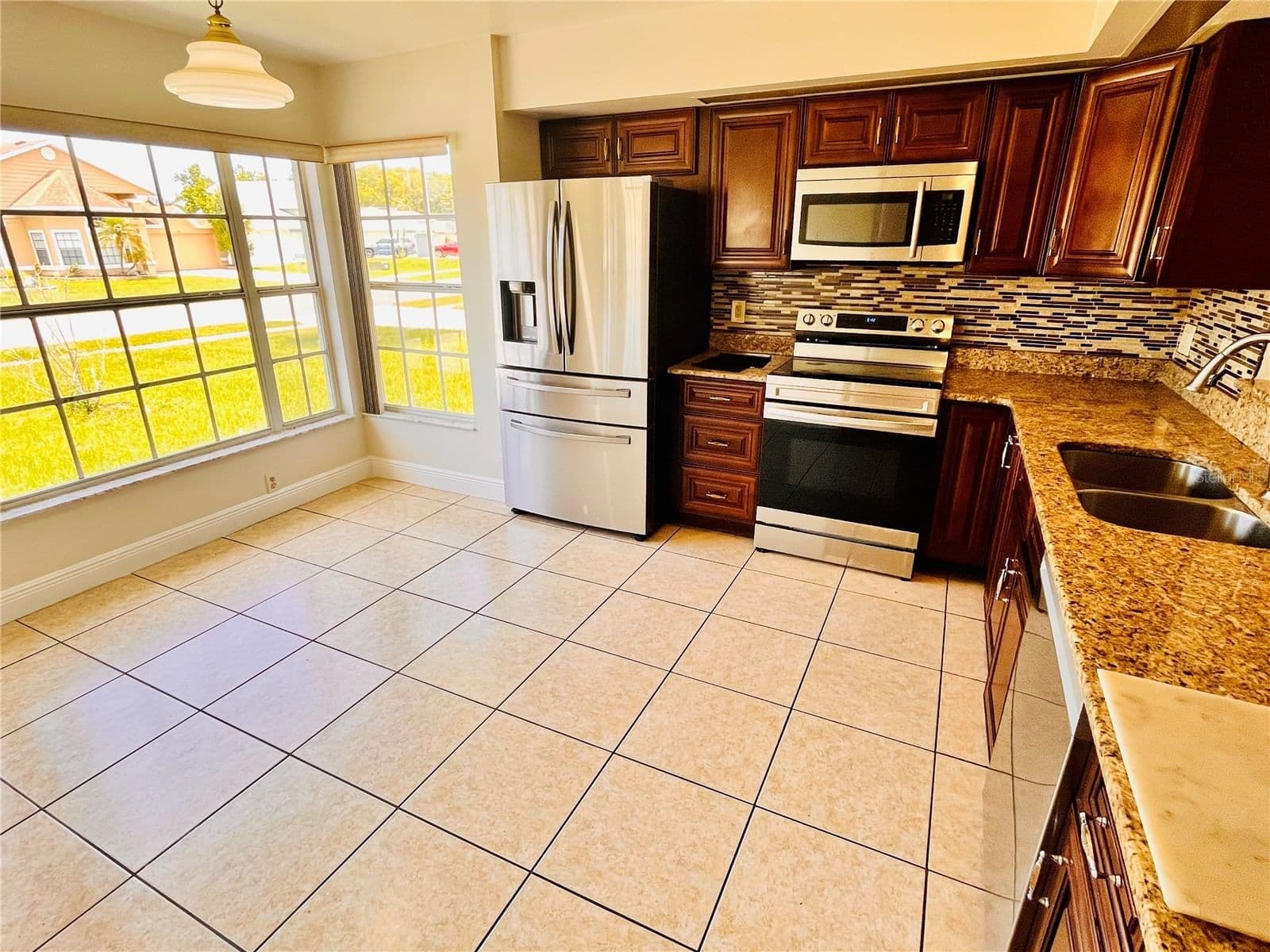 13534 TEXAS WOODS