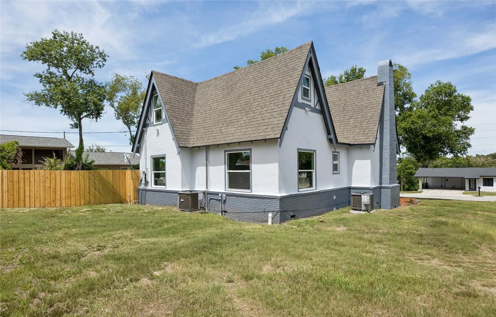 1326 EAST