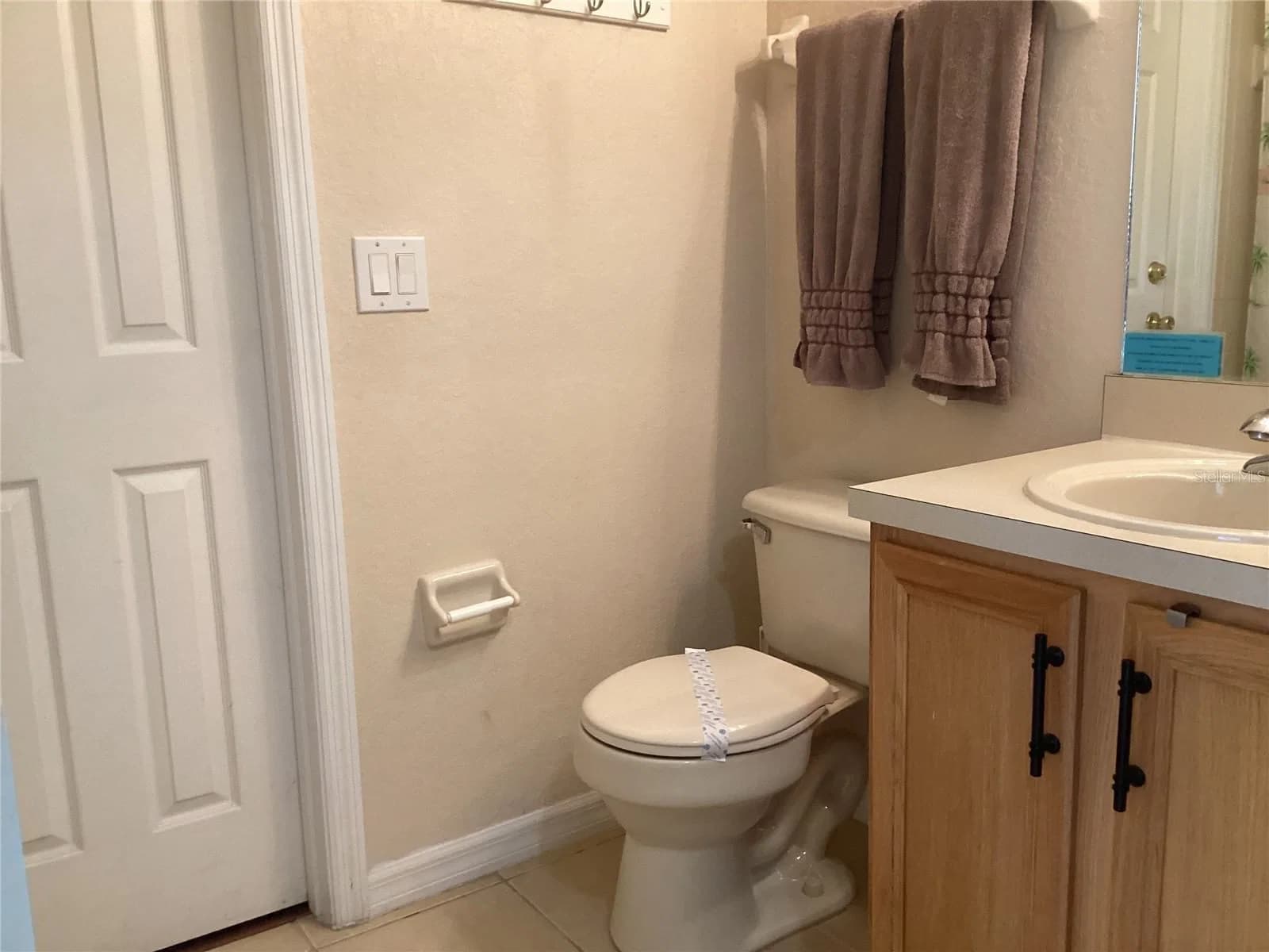 Photo 5 of 624 TERRA LAGO Street