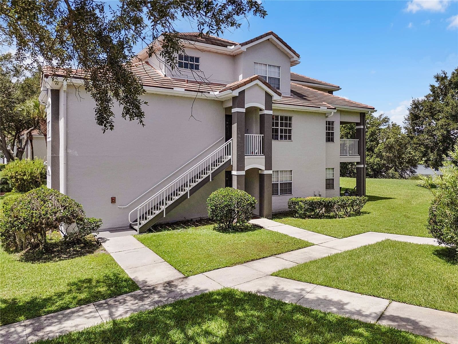 13929 FAIRWAY ISLAND