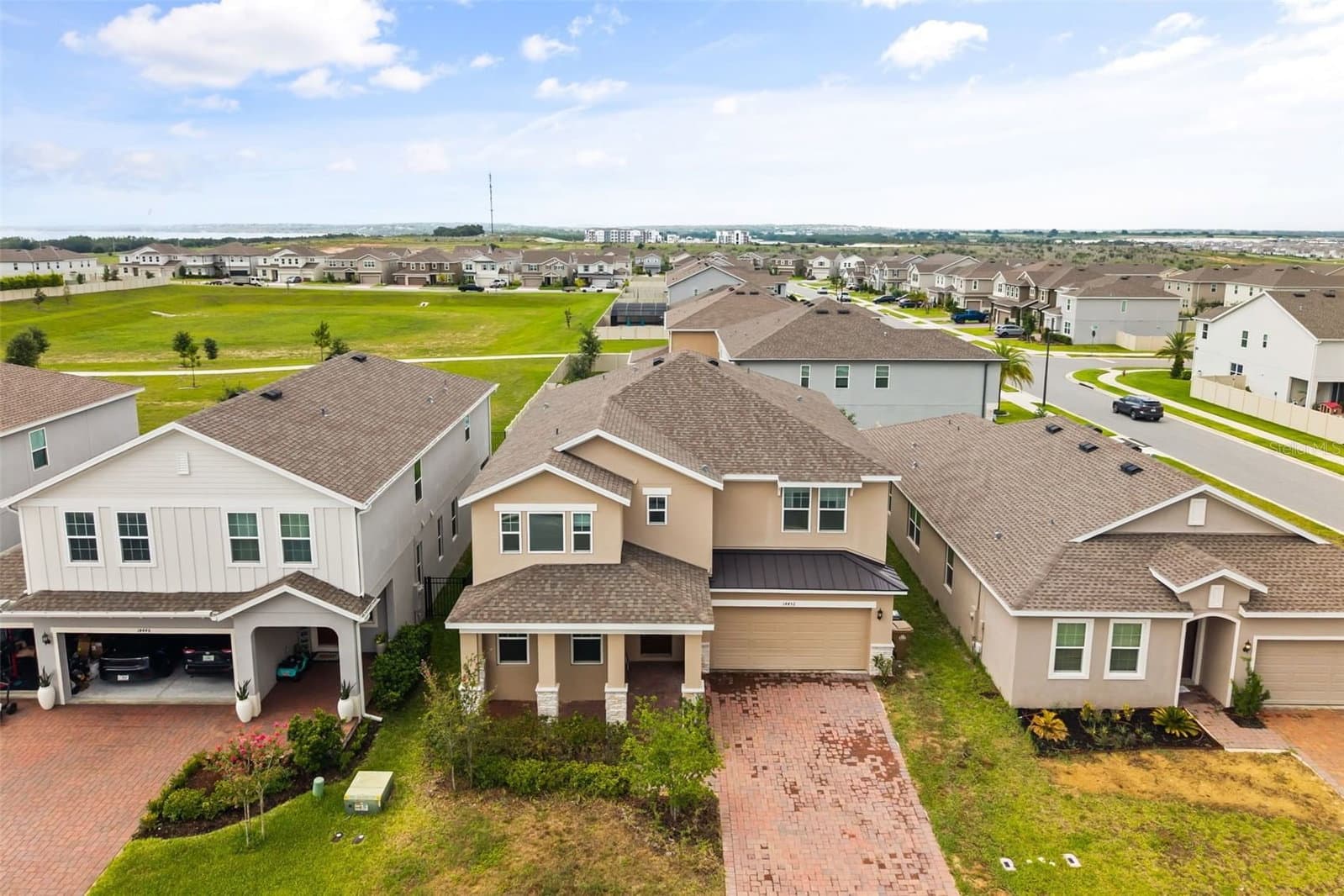 14452 CRESTAVISTA