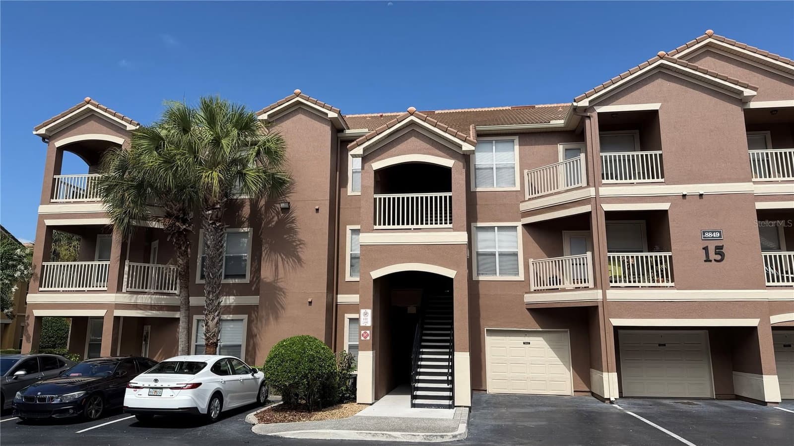 8849 VILLA VIEW