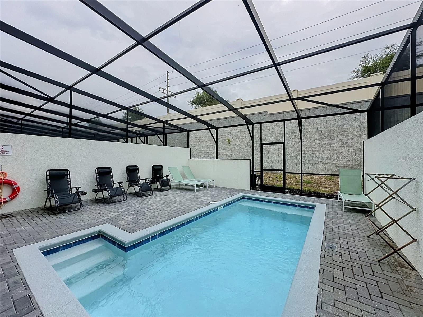 237 JETTY Way