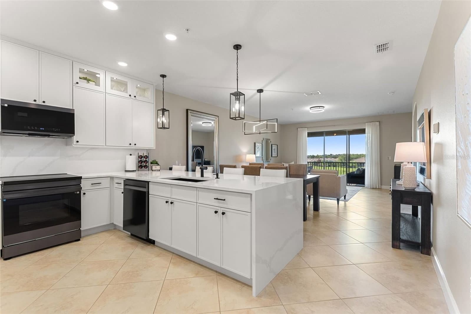 Photo 4 of 8928 AZALEA SANDS LN