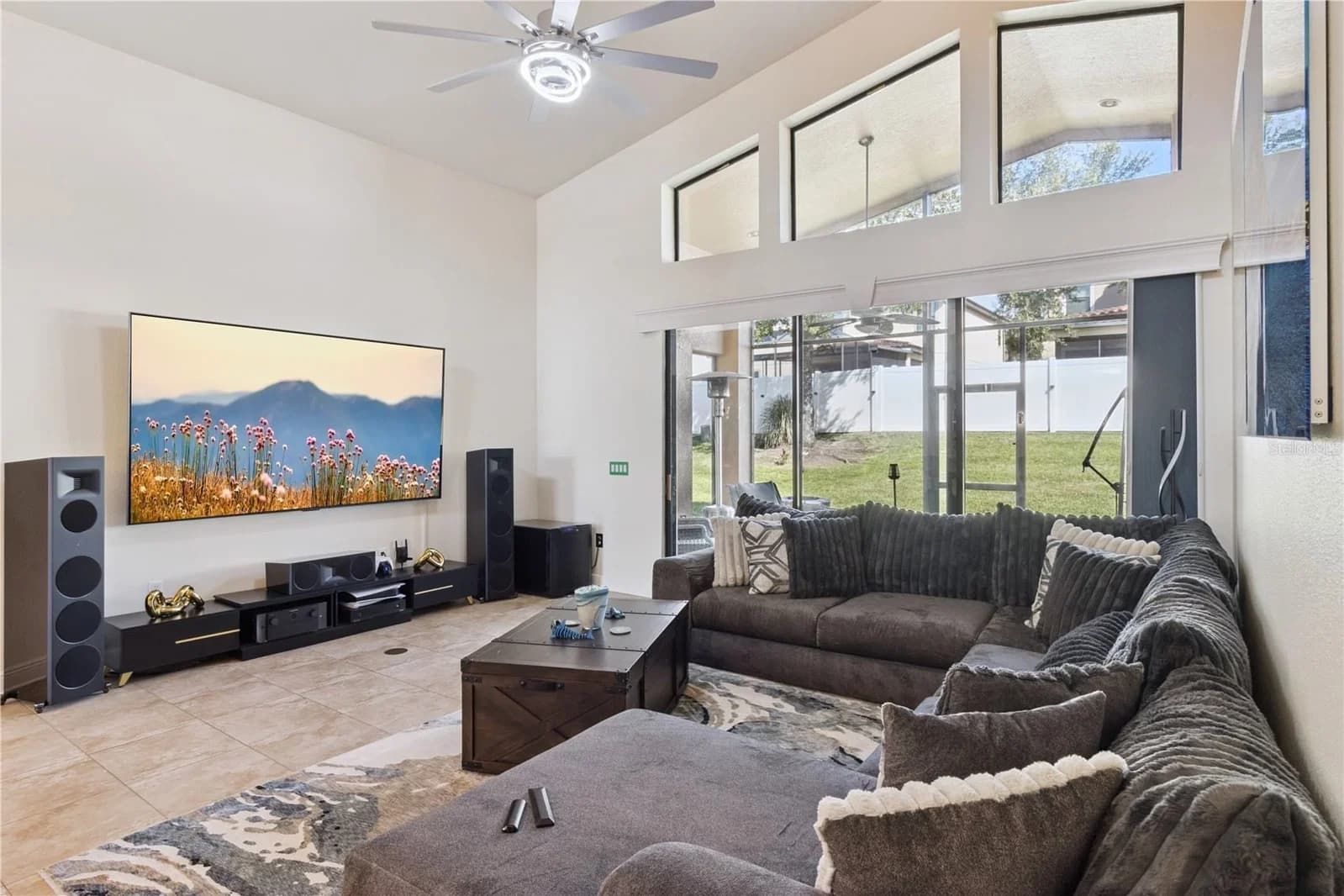 3943 SUNSET LAKE Drive