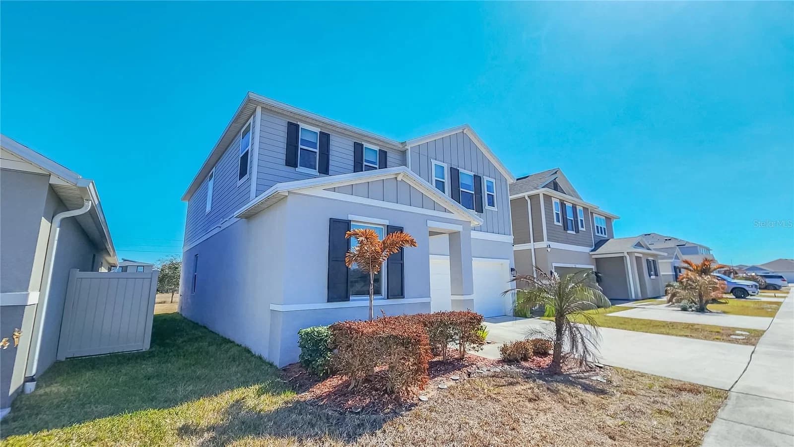 895 OVERPOOL Avenue