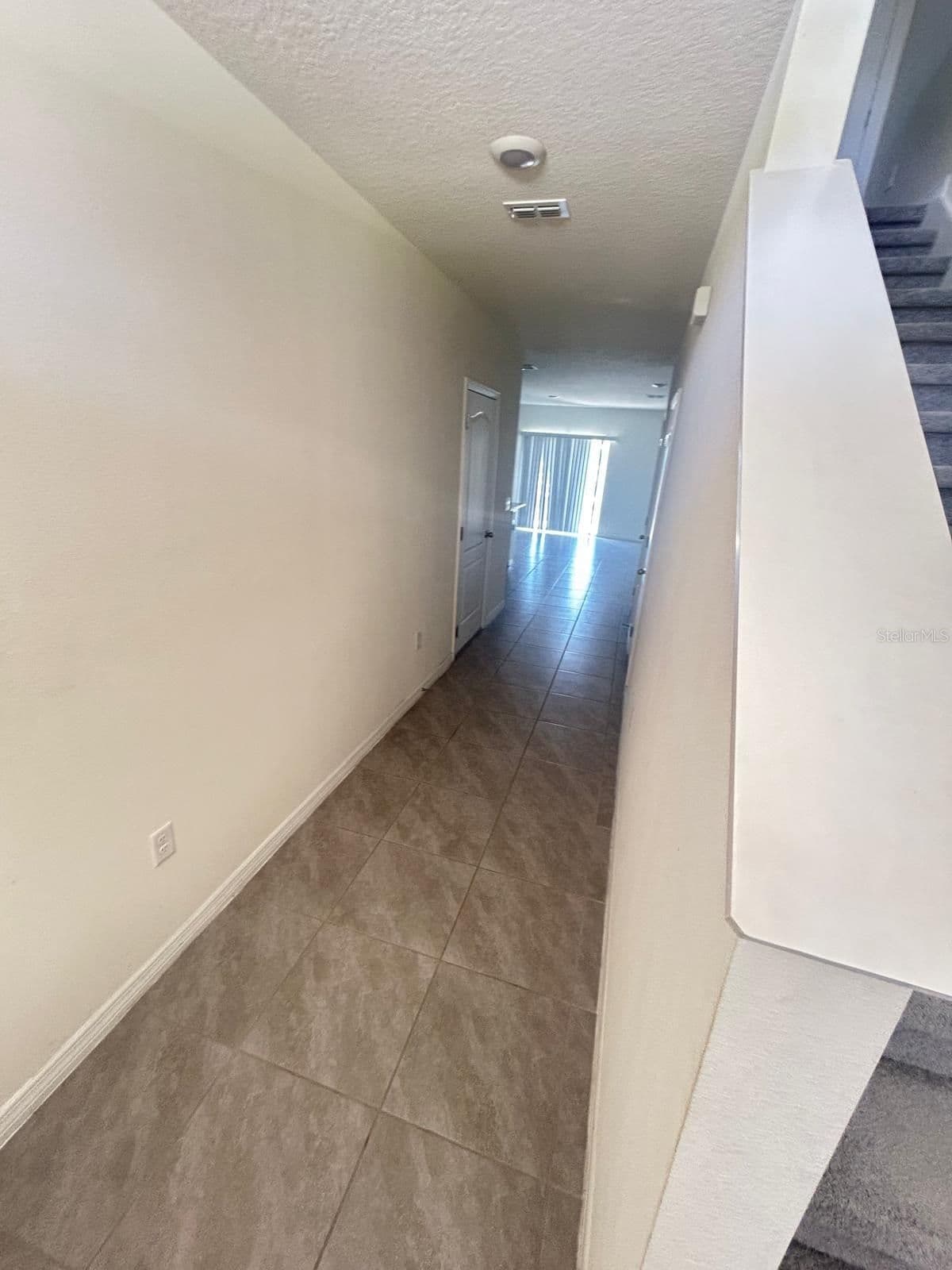 Photo 4 of 1471 PLANK