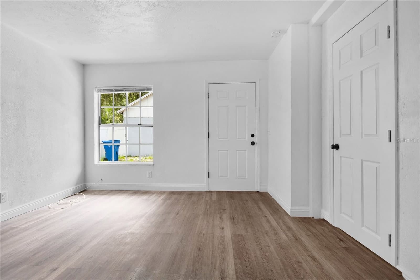 1409 COLLEGE PARK