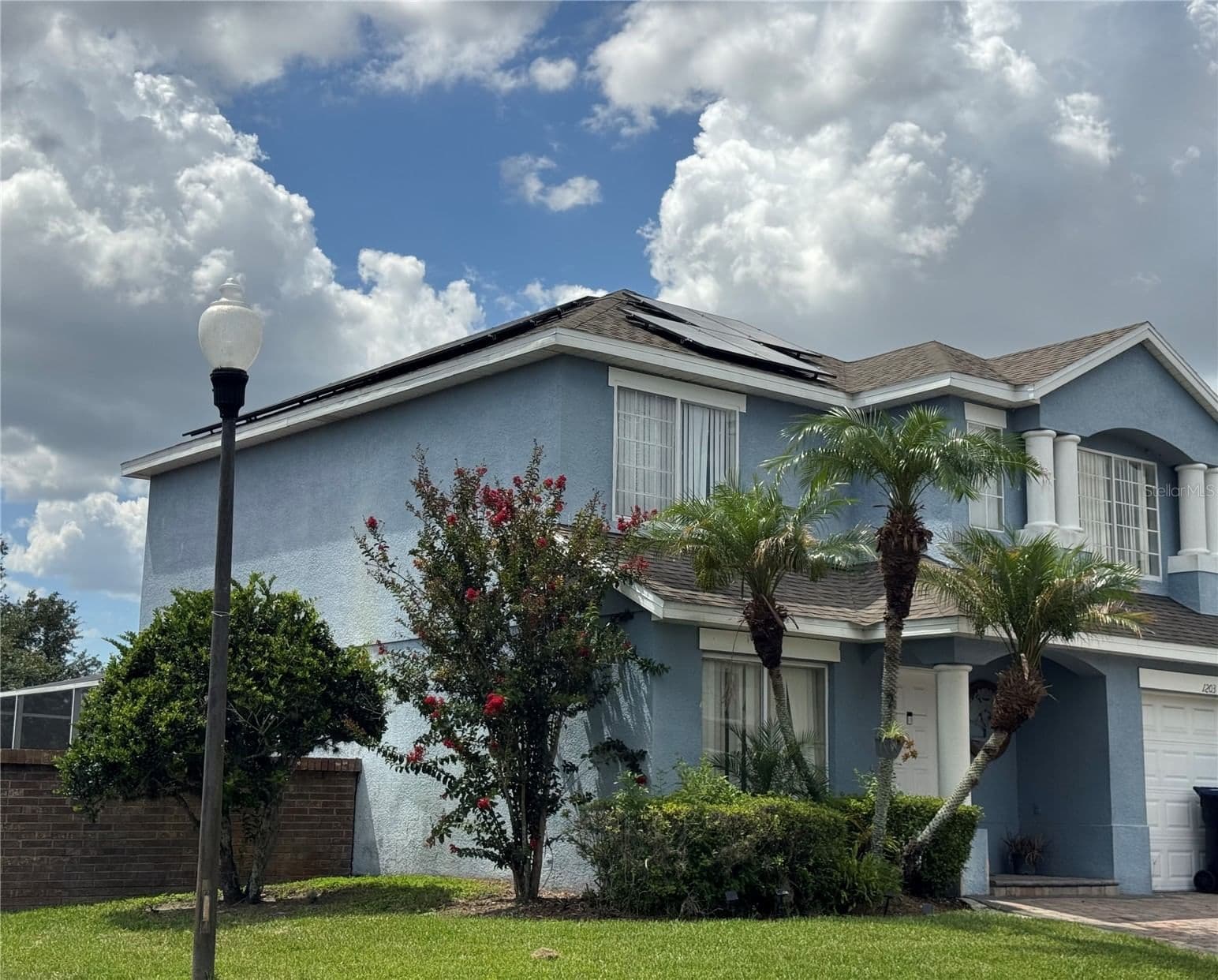 1203 SANDESTIN