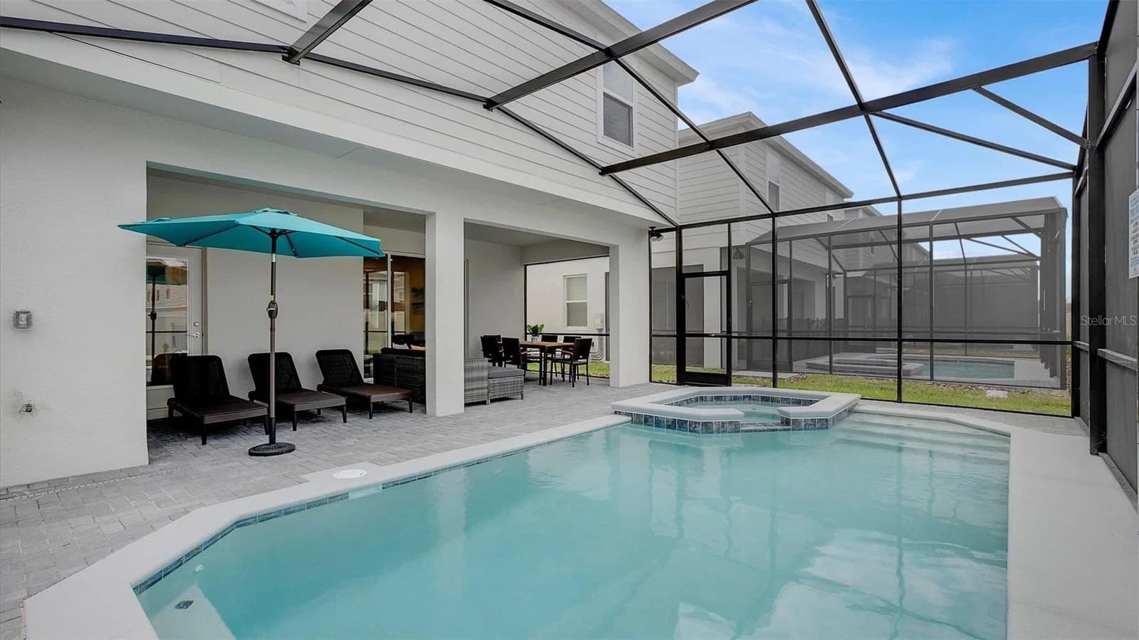 3441 LILAC Way