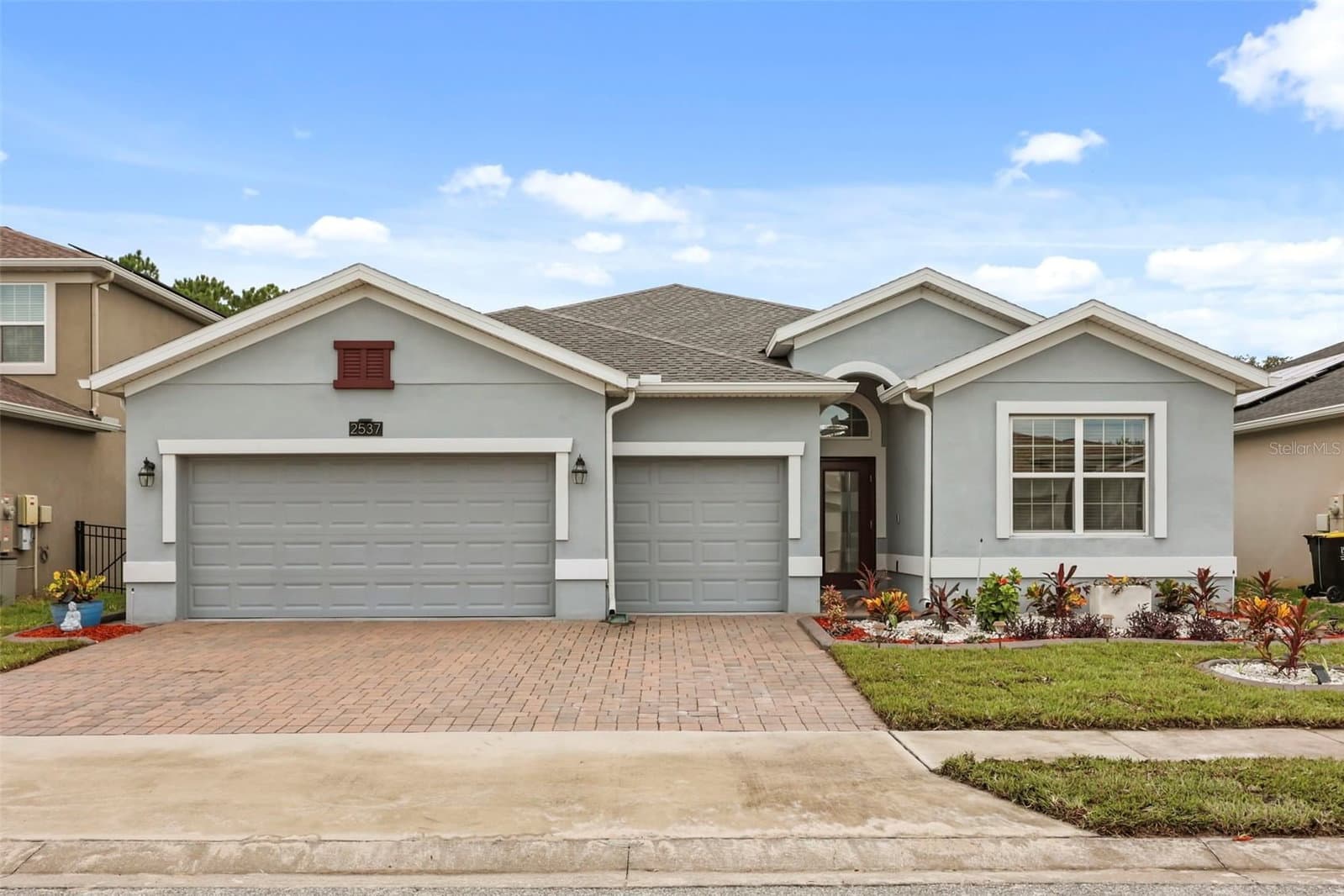 2537 CAMDEN PARK