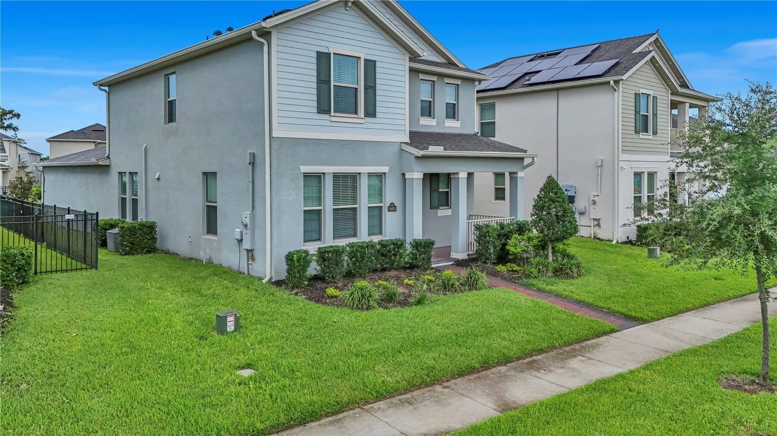16495 POINT ROCK