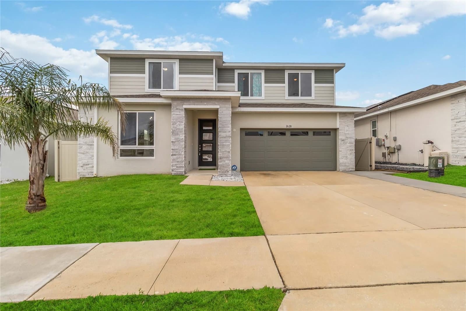 2620 MAGNOLIA