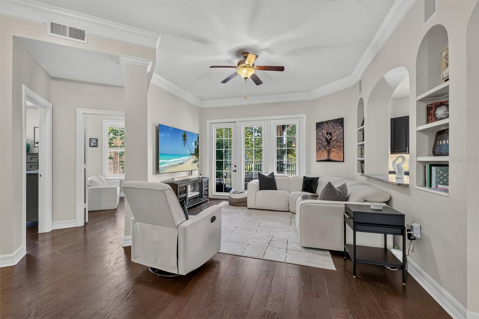 Photo 4 of 513 MIRASOL