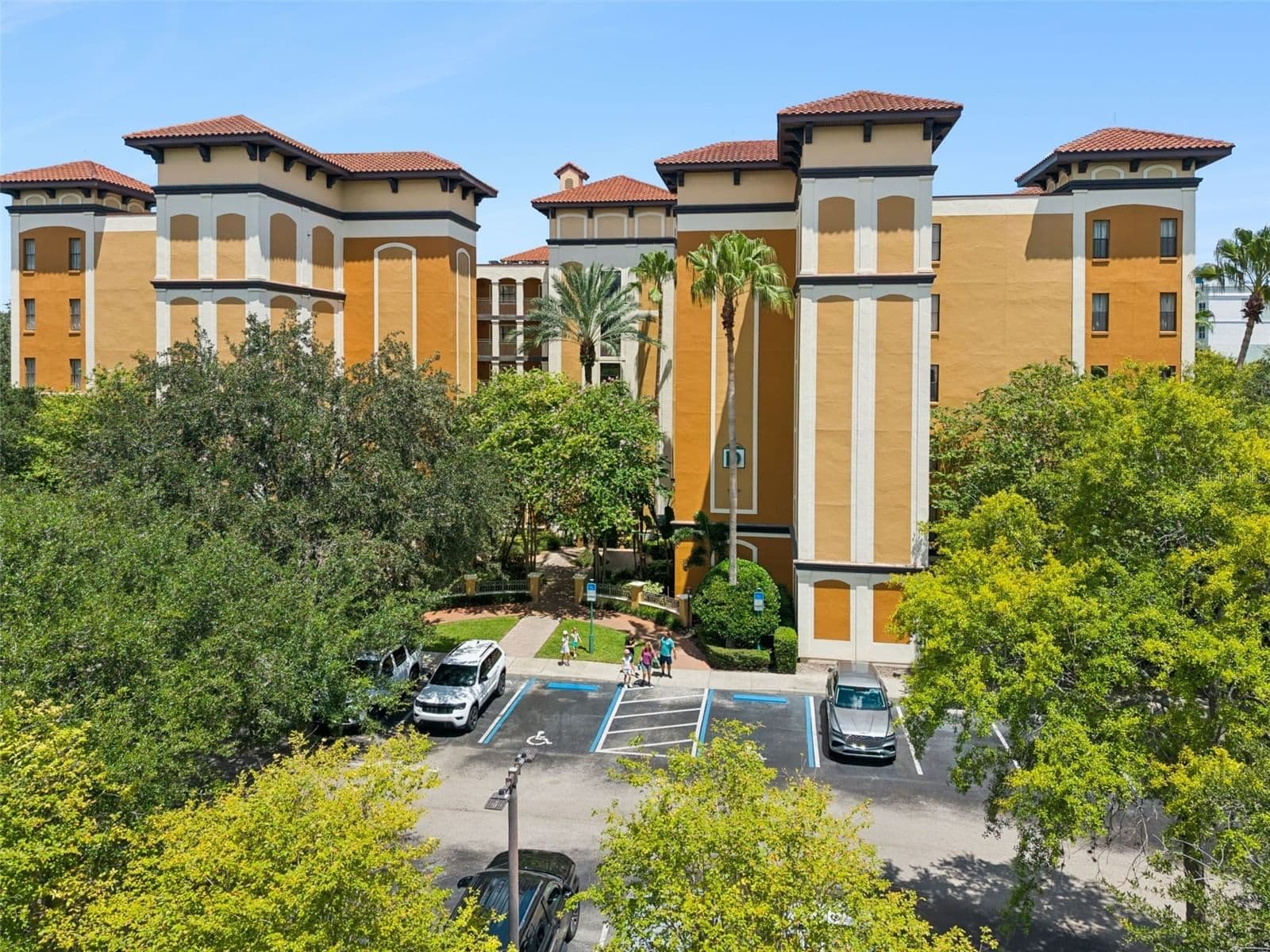 12539 FLORIDAYS RESORT