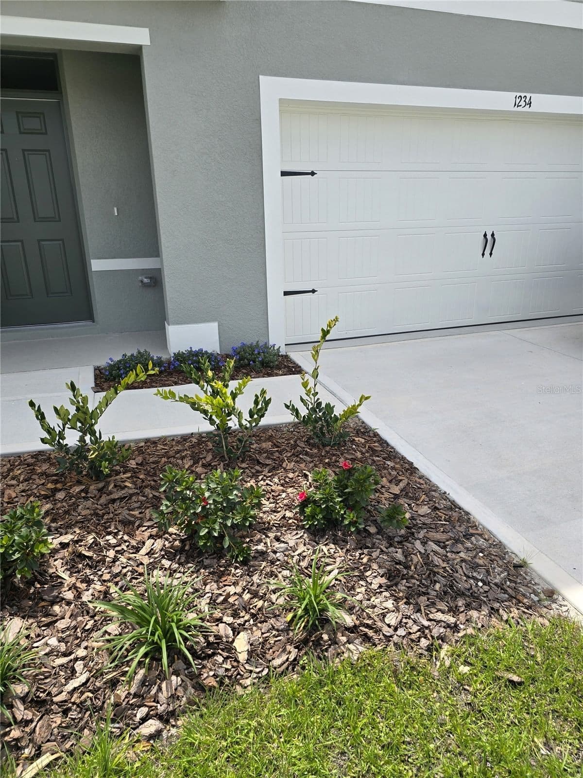 Photo 5 of 1234 RED HILL Road
