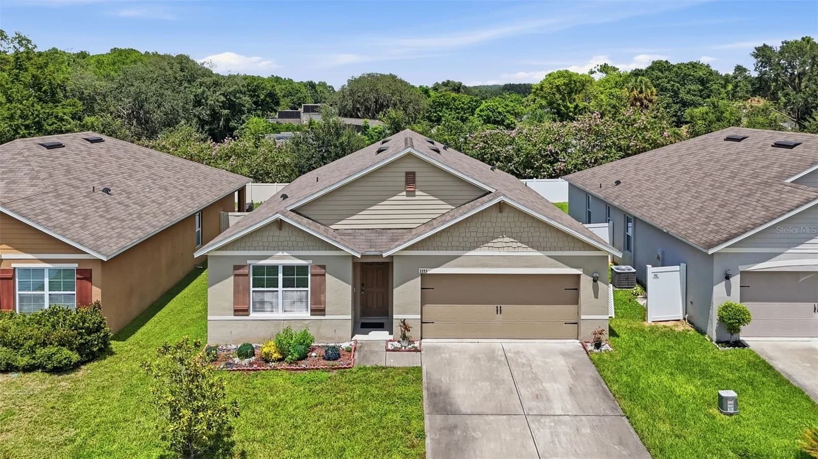 Photo 4 of 3353 WELLBORN Drive