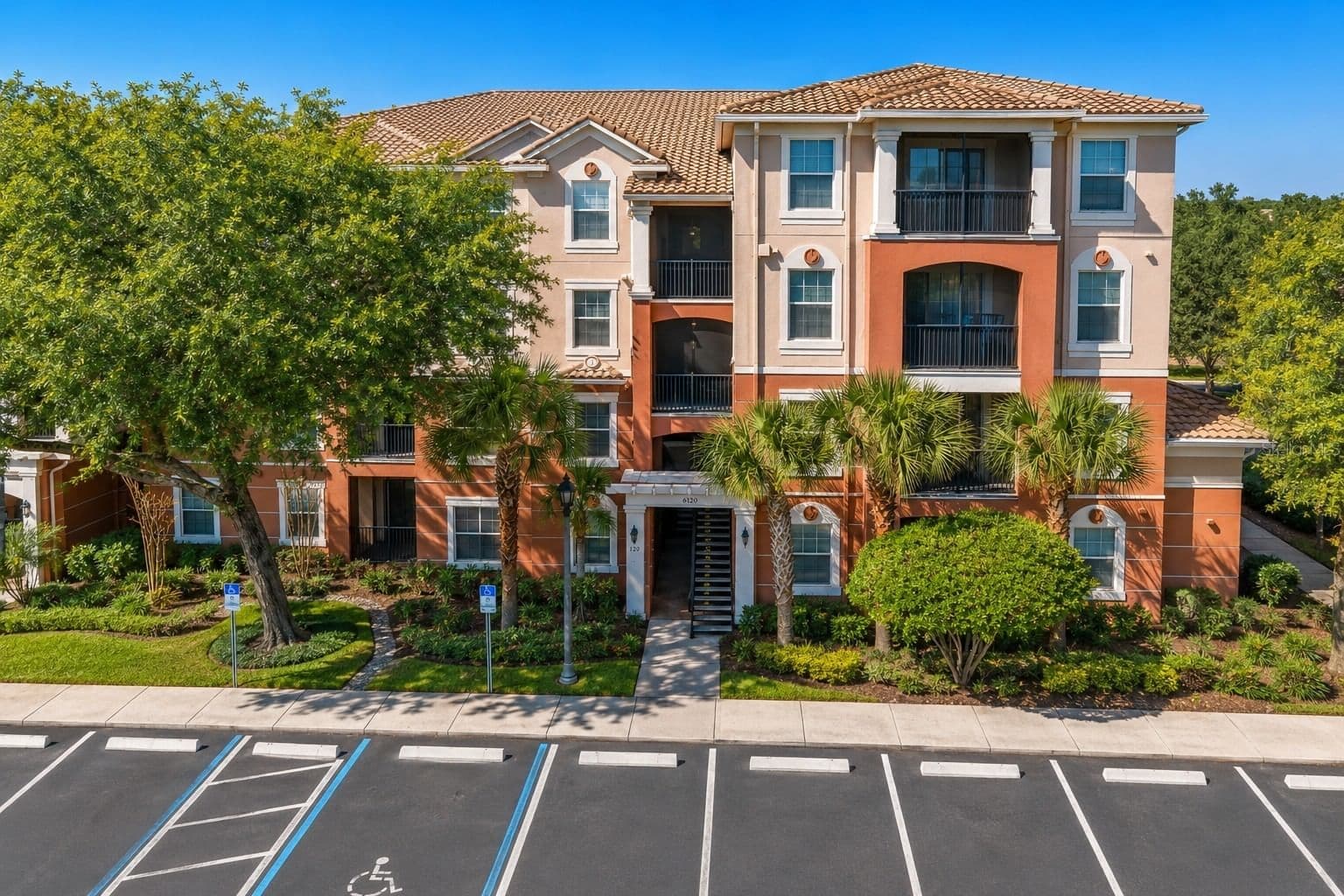 1357 VENEZIA Court #303