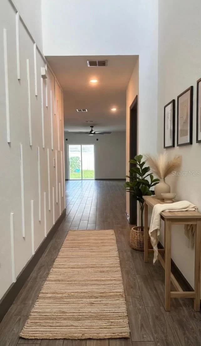 Photo 5 of 502 JETT Lane