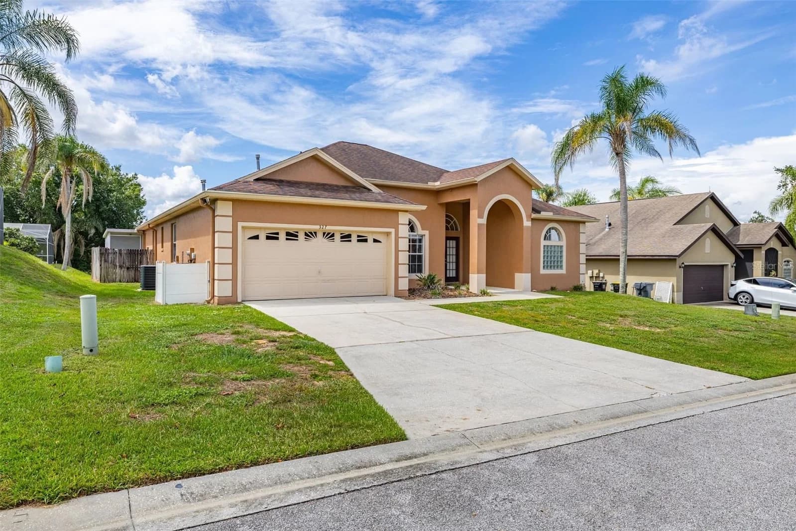 327 GREELEY Loop