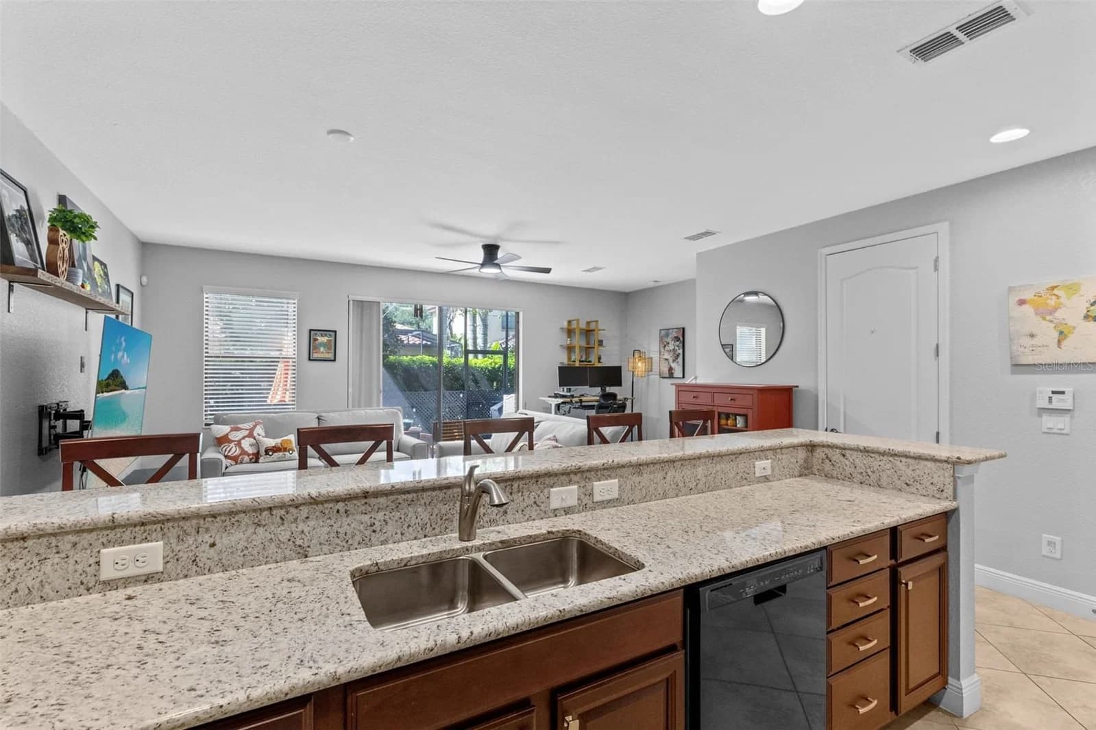 8442 KELSALL Drive