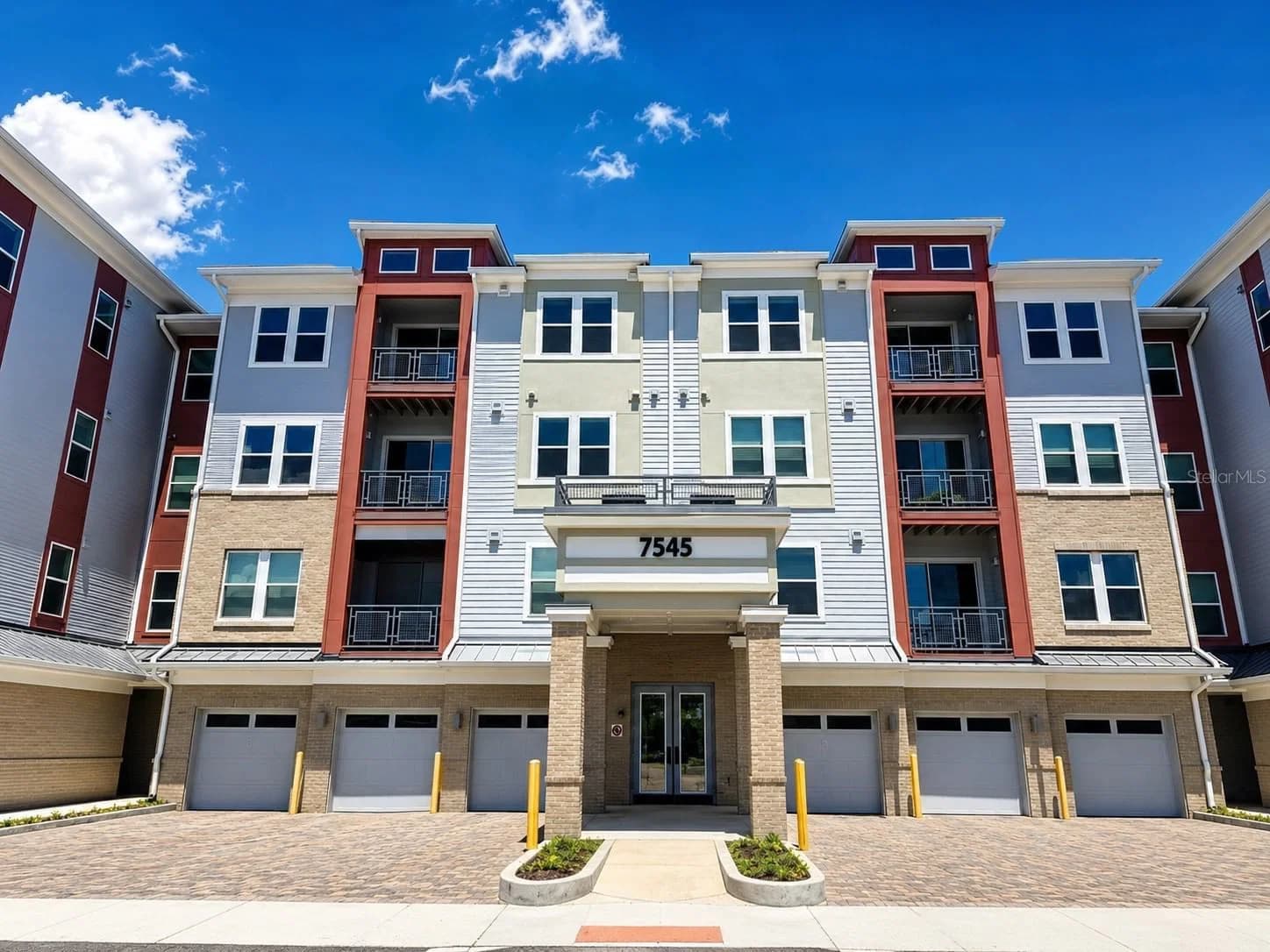 7545 LAUREATE, Orlando, FL