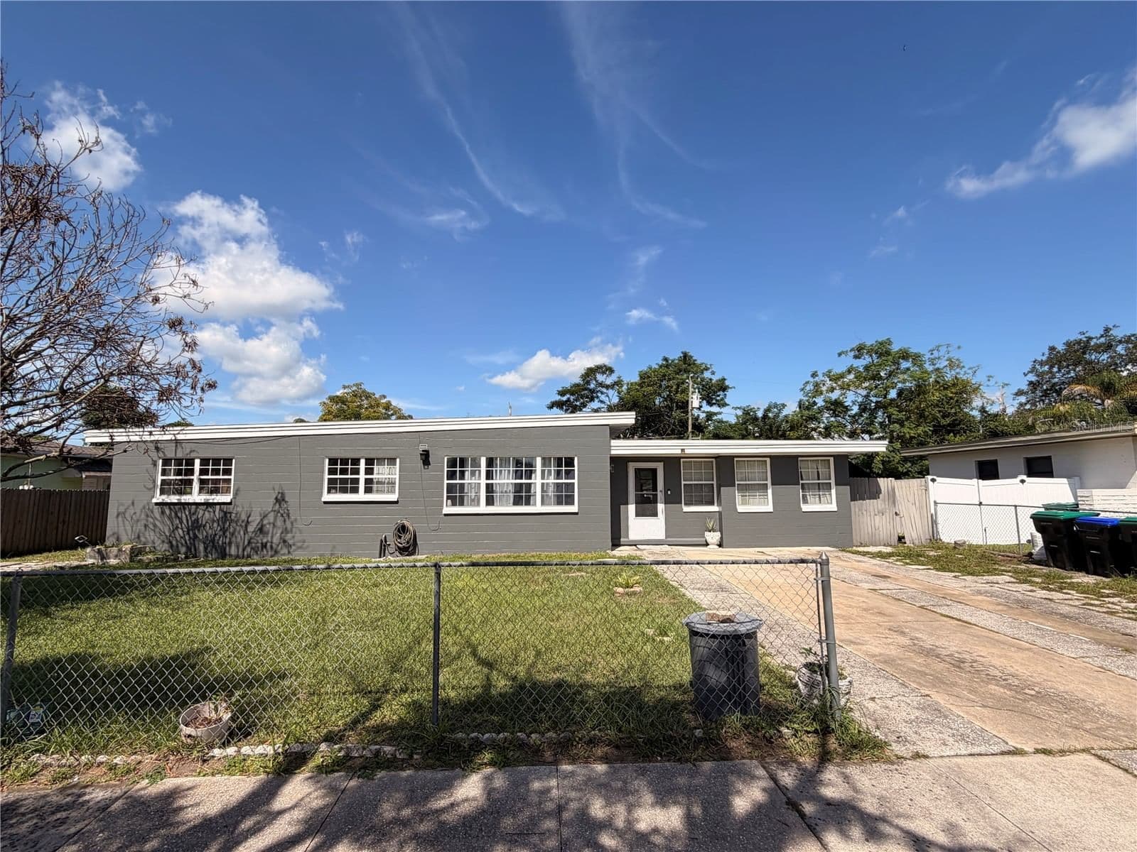 610 CAPEHART