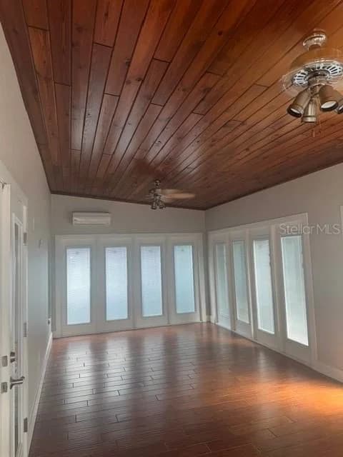 Photo 4 of 8418 FOXWORTH Circle #42