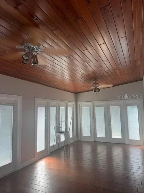 Photo 5 of 8418 FOXWORTH Circle #42