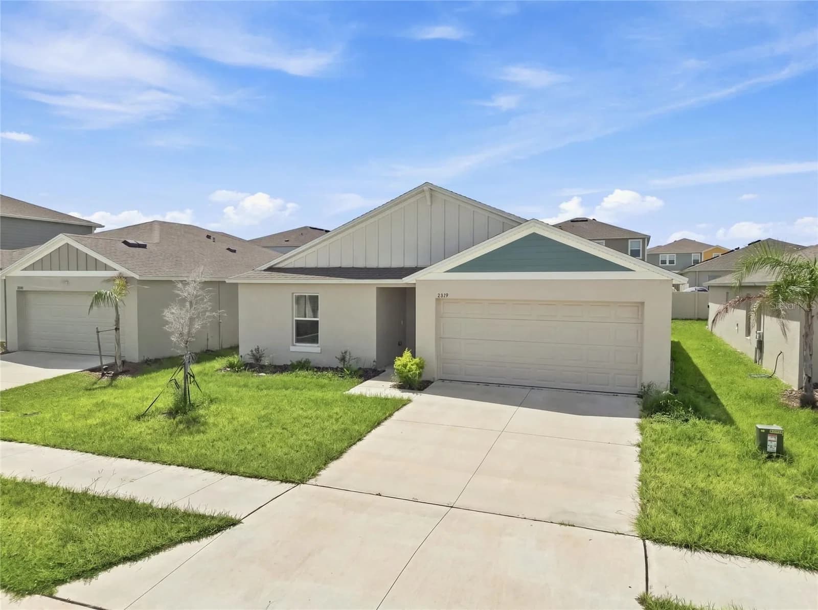 2259 CANYON OAK DR Drive