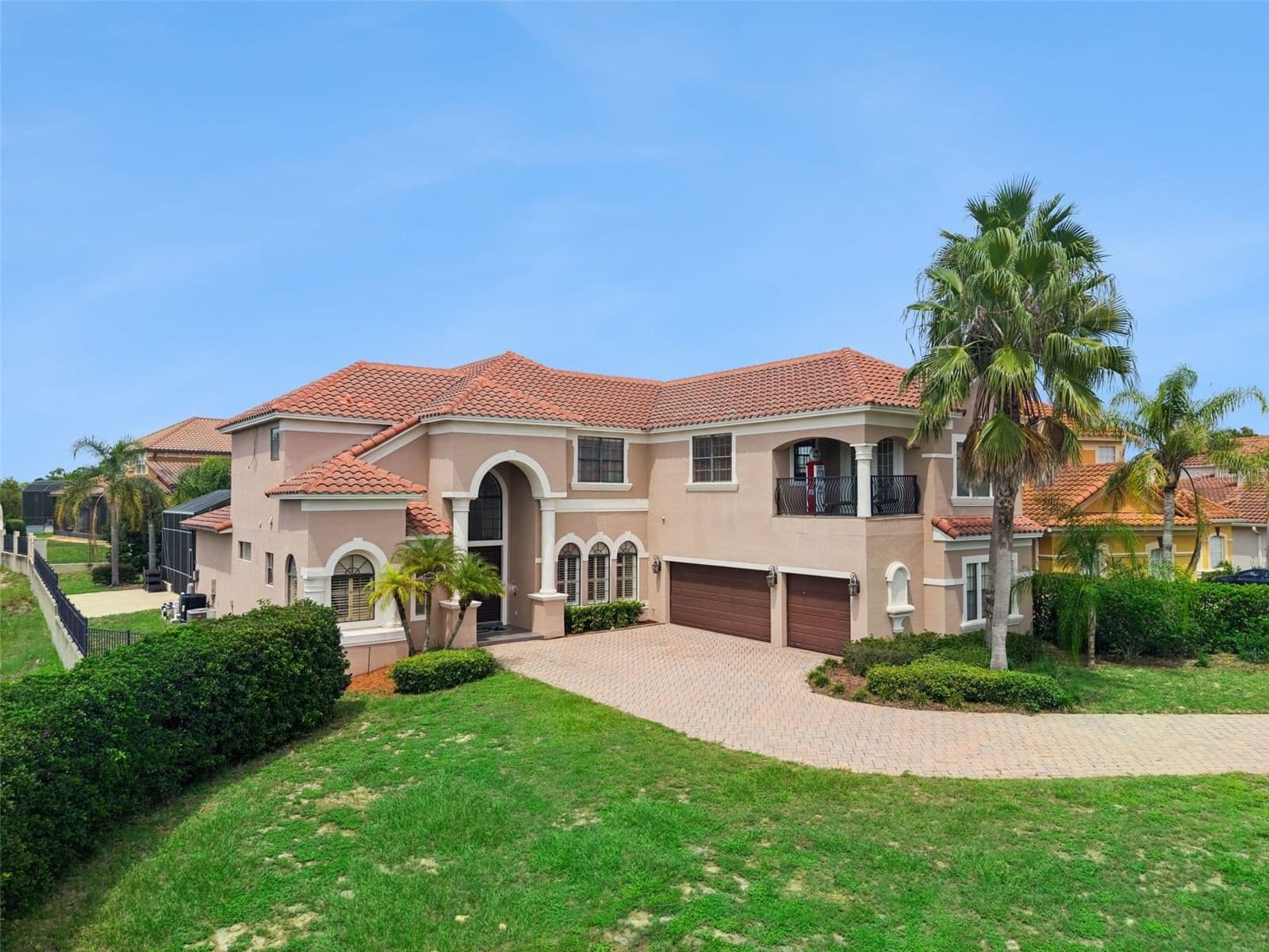 135 WOODMOOR CT