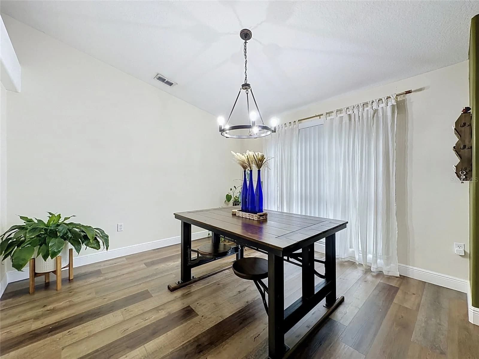 Photo 5 of 1213 GRAND RESERVE Drive