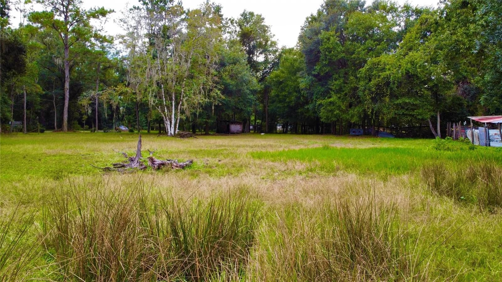 10725 HUNTERS Trail