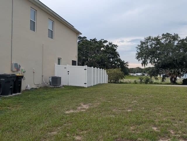 Photo 2 of 301 FELTRIM RESERVE Boulevard