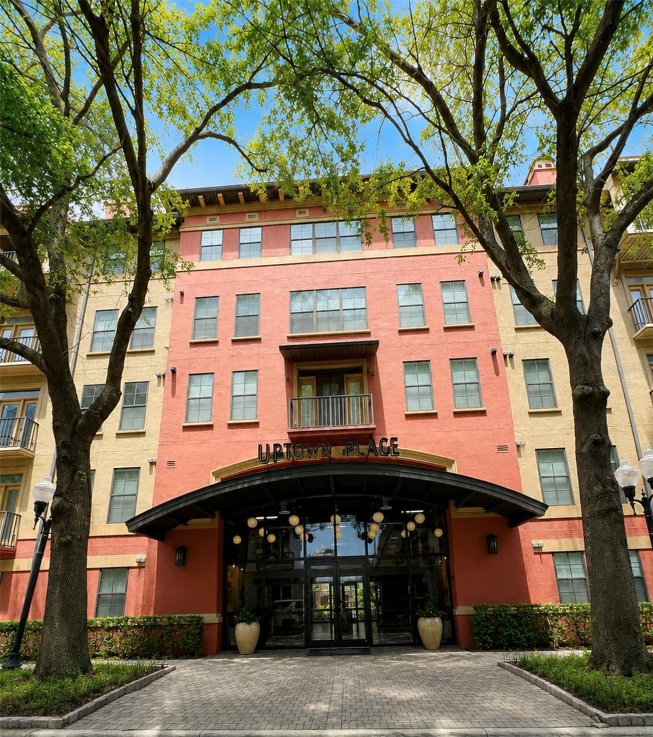 911 ORANGE Avenue #252