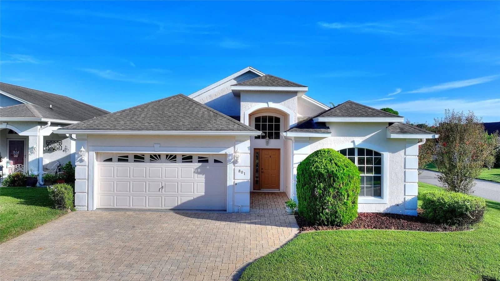 801 HIGH VISTA DR