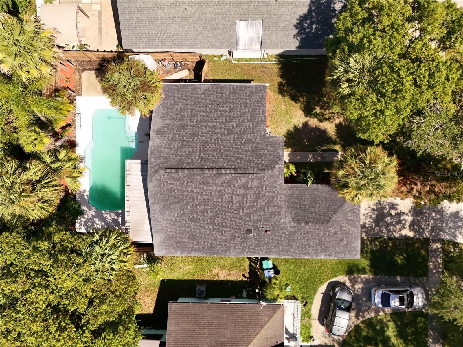 12530 WISCONSIN WOODS Alley
