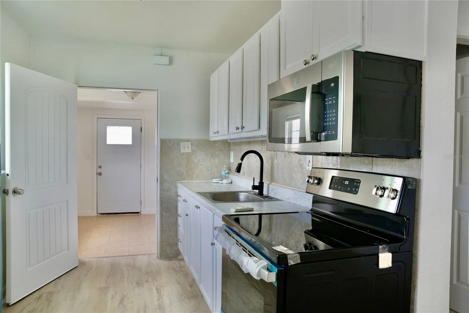 Photo 5 of 793 ELDRIDGE Street