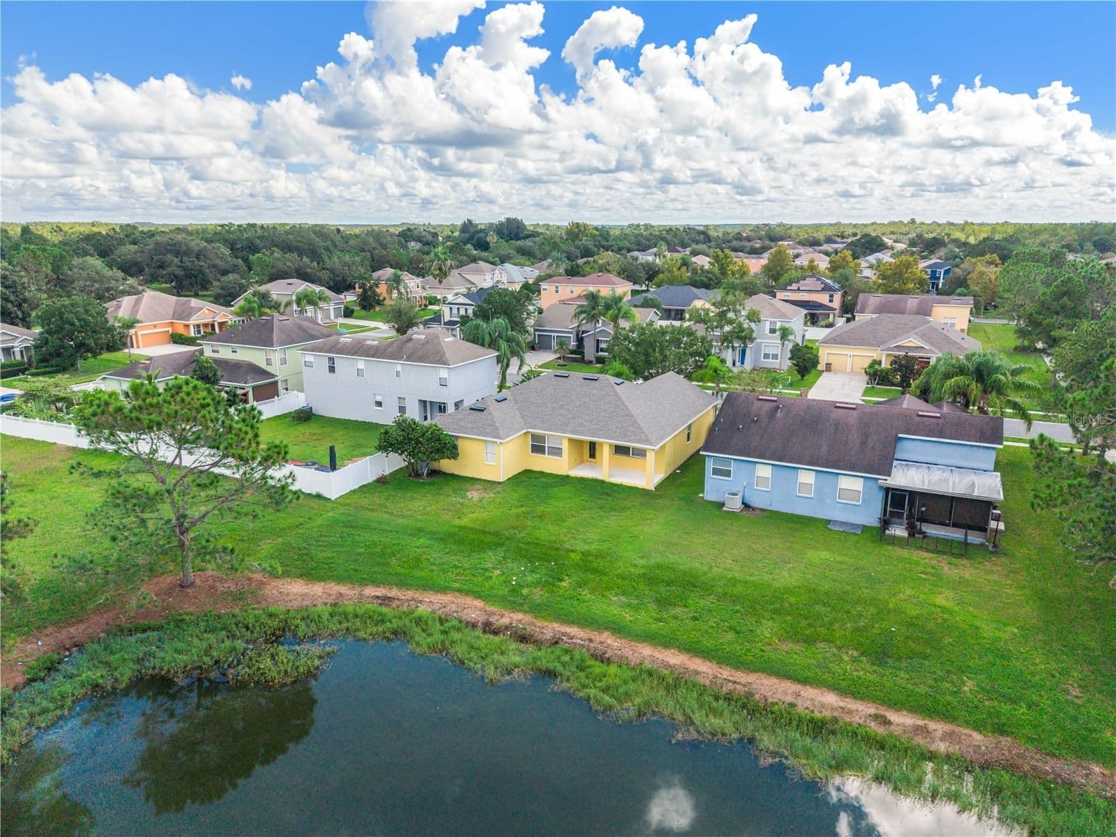 Photo 4 of 3020 PALERMO ROSE Way