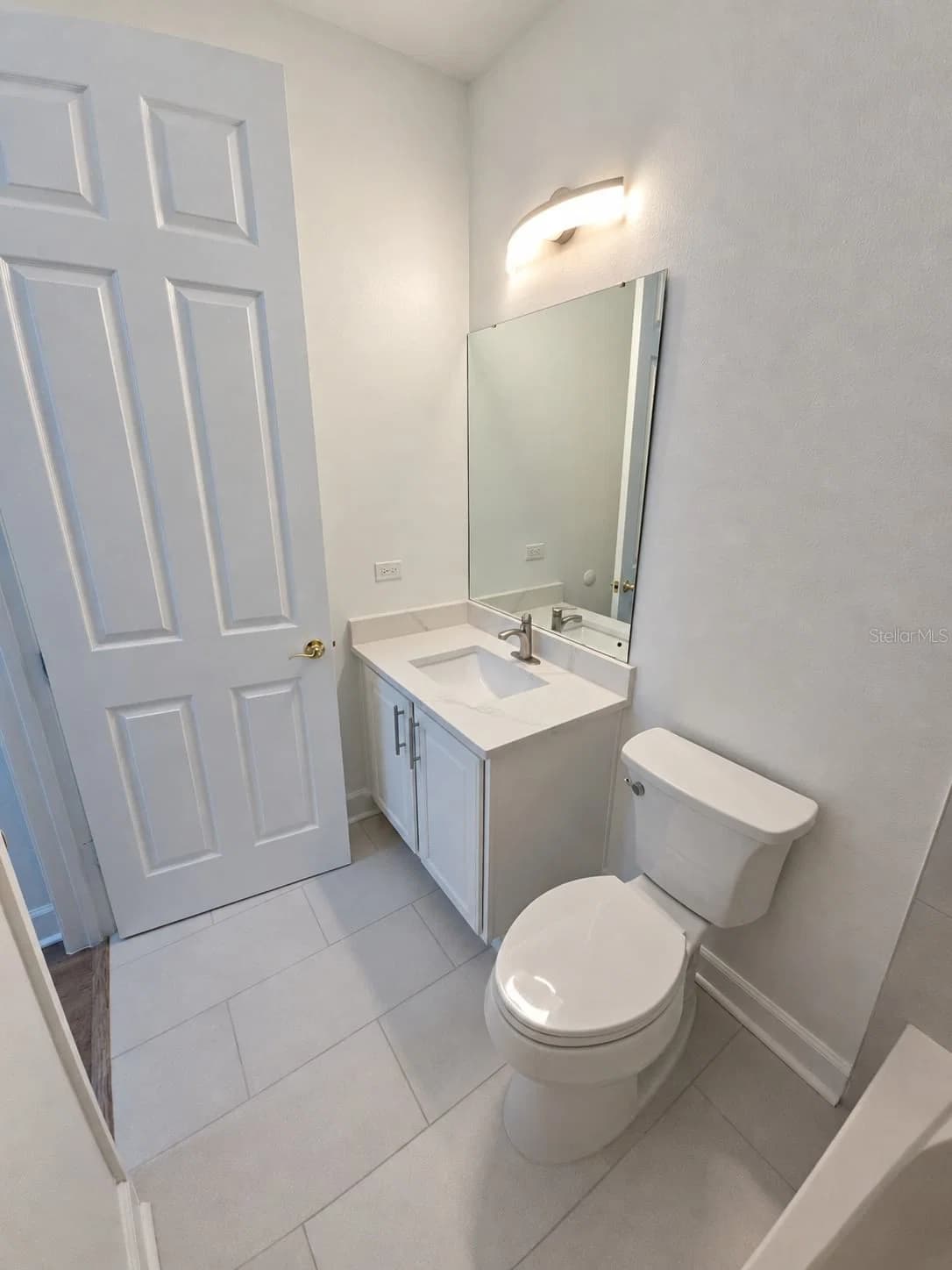 Photo 4 of 1440 STICKLEY Avenue #B