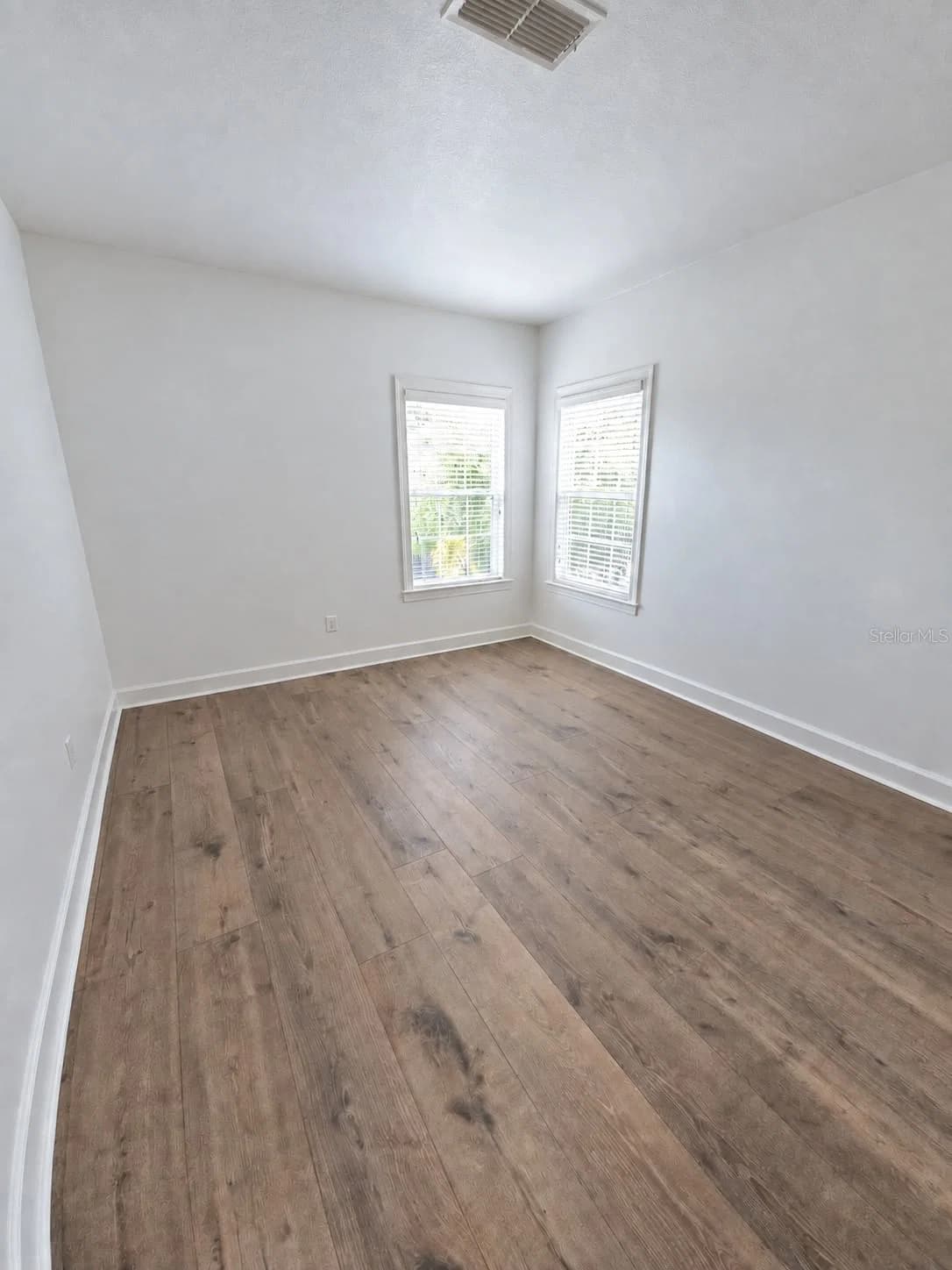 Photo 5 of 1440 STICKLEY Avenue #B