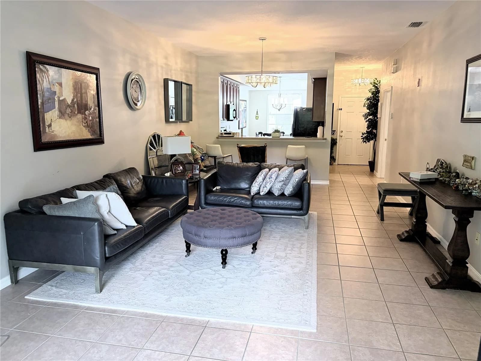 Photo 5 of 9422 MYRTLE CREEK Lane #812